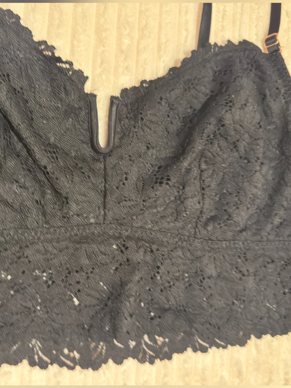 PINK Victoria's Secret Black Lace Bandeau Bralette